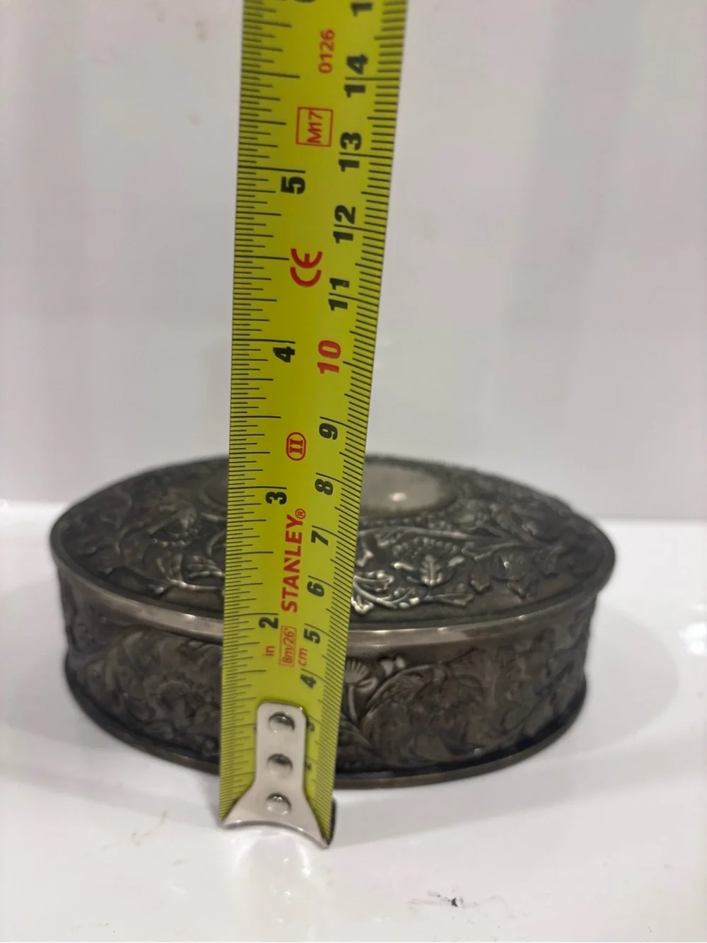 Decorative Floral Etched Trinket Box - Black/silver- vintage hinged velvet lined
